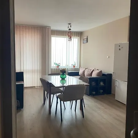 157 Rusalka Apartment شقة سفيتي فلاس